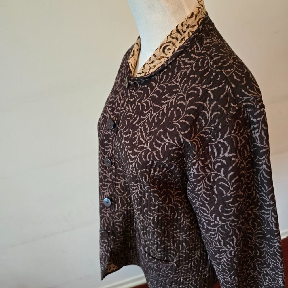 Reversible Quilted Jacket in Cream & Brown - Picture 9 of 16